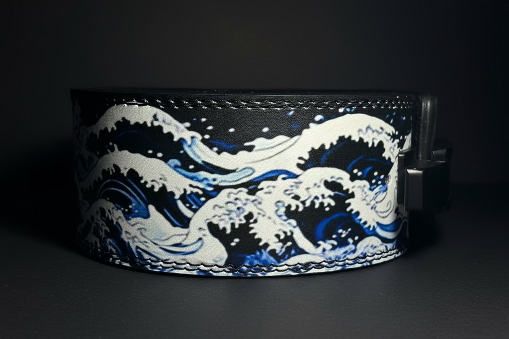 Great Wave Lever Belt